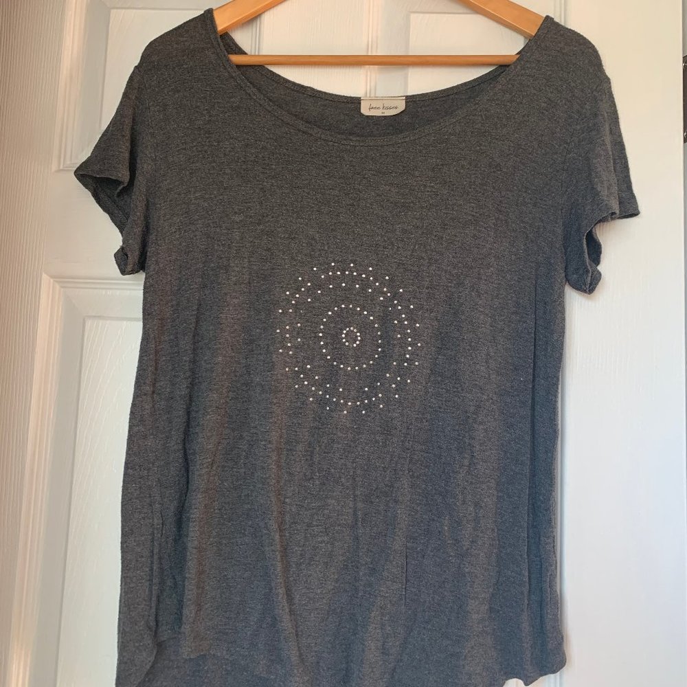 grey rhinestone sun tee
